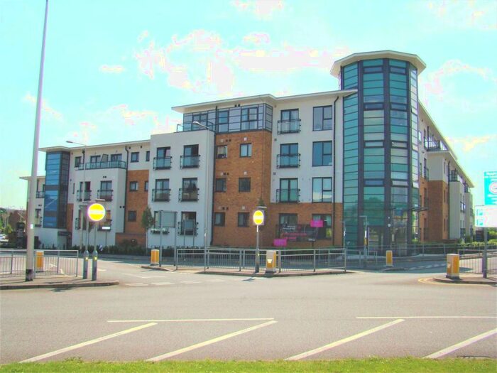 1 Bedroom Flat To Rent In Albany Heights, Hogg Lane, Grays, Essex, RM17