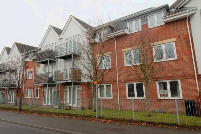 2 Bedroom Apartment To Rent In Old Dairy Close, Fleet, GU51