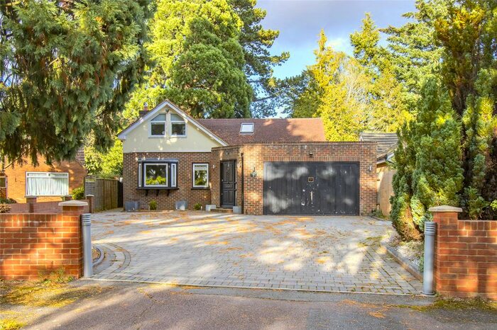 4 Bedroom Bungalow To Rent In Williams Way, Radlett, Hertfordshire, WD7