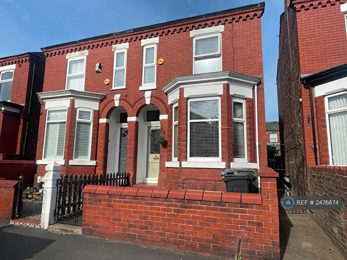 3 Bedroom Semi-Detached House To Rent In Northgate Road, Stockport, SK3