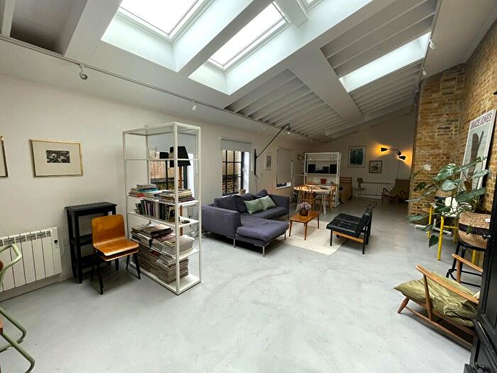 1 Bedroom Flat To Rent In Brooksby's Walk, London, E9