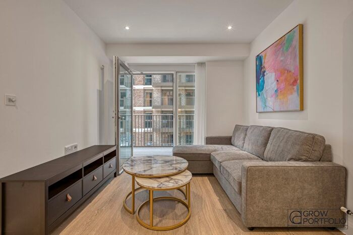1 Bedroom Flat To Rent In Eden Place, London, E16