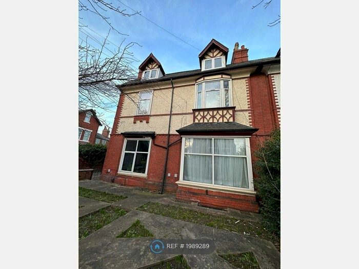 1 Bedroom Flat To Rent In St. Marys Road, Doncaster, DN1