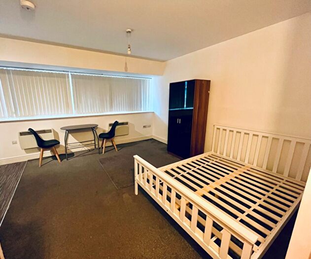 1 Bedroom Apartment To Rent In Town Centre, SN1