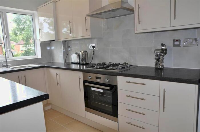 2 Bedroom Flat To Rent In Willow Court, Fulbeck Way, North Harrow, Middlesex, HA2