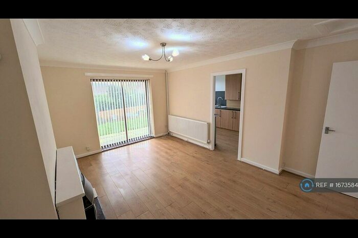 2 Bedroom Bungalow To Rent In Townsley Street, Nelson, BB9