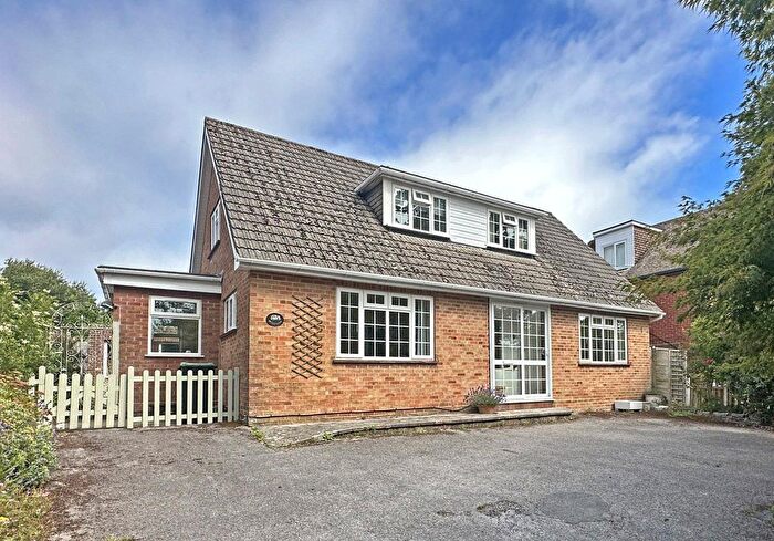 4 Bedroom Detached House For Sale In Church Lane, Sway, Lymington, Hampshire, SO41