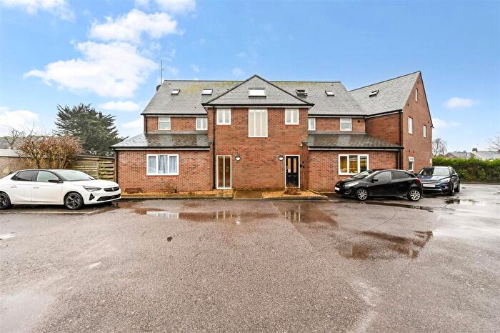 1 Bedroom Apartment To Rent In Whyke Lane, Chichester, PO19