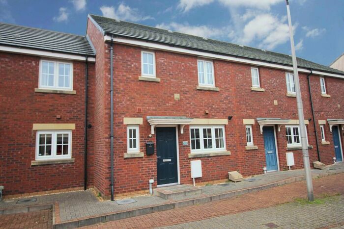 3 Bedroom Park Home To Rent In Lonydd Glas, Llanharan, CF72