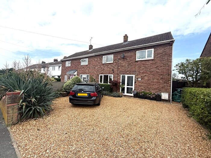 3 Bedroom Semi-Detached House For Sale In Tithe Road, Chatteris, Cambs., PE16