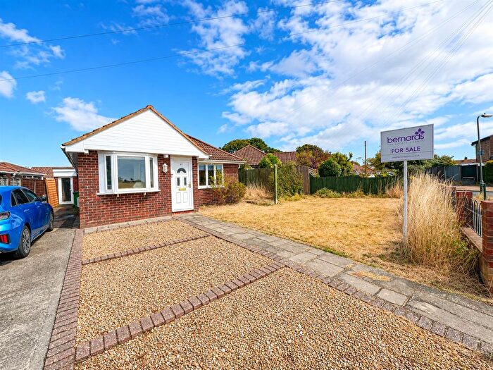 4 Bedroom Detached Bungalow For Sale In Moody Road, Hill Head, Fareham, PO14