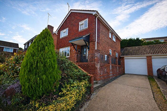 4 Bedroom Detached House For Sale In Pine Grove, Hempstead, Gillingham, ME7