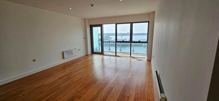 2 Bedroom Flat To Rent In William Jessop Way, Waterside, L3