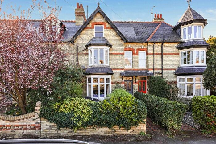 5 Bedroom Terraced House For Sale In De Freville Avenue, Cambridge, CB4