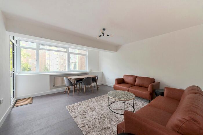 3 Bedroom Property To Rent In Gilray House, Gloucester Terrace, Hyde Park, London, W2
