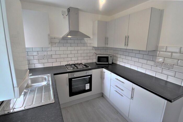 2 Bedroom Terraced House For Sale In Kingsway, Coventry, CV2