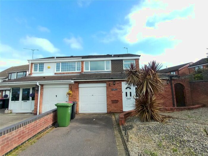 3 Bedroom Semi-Detached House To Rent In Pooley View, Polesworth, Tamworth, B78