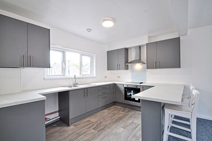 3 Bedroom Maisonette To Rent In Turner Street, Newport, NP19