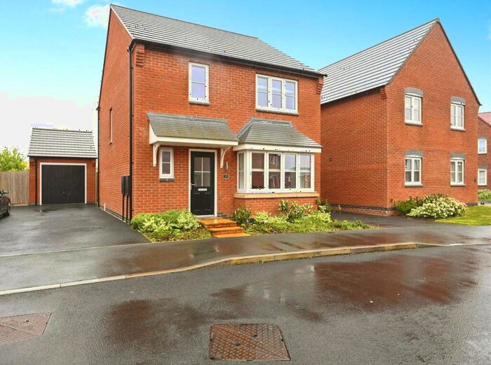 4 Bedroom Detached House For Sale In Fallow Way, Mansfield, Nottinghamshire, NG18