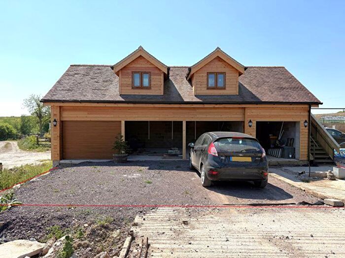 1 Bedroom Flat For Sale In Chelynch, Nr Shepton Mallet, BA4