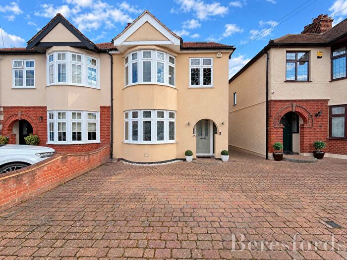 4 Bedroom Semi-Detached House For Sale In Kinfauns Avenue, Hornchurch, RM11