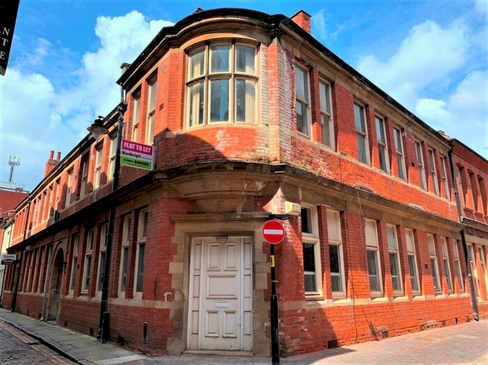 1 Bedroom Flat To Rent In Bishop Lane, Hull, HU1