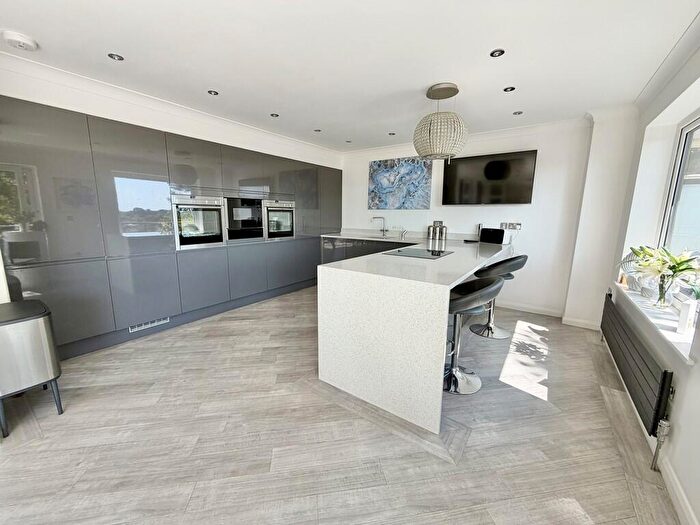 4 Bedroom Detached House For Sale In Widworthy Drive, Broadstone, BH18 - Photo 12