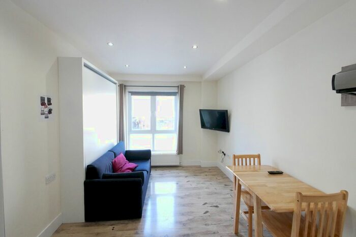 1 Bedroom Flat To Rent In Fonthill Road, Finsbury Park, N4