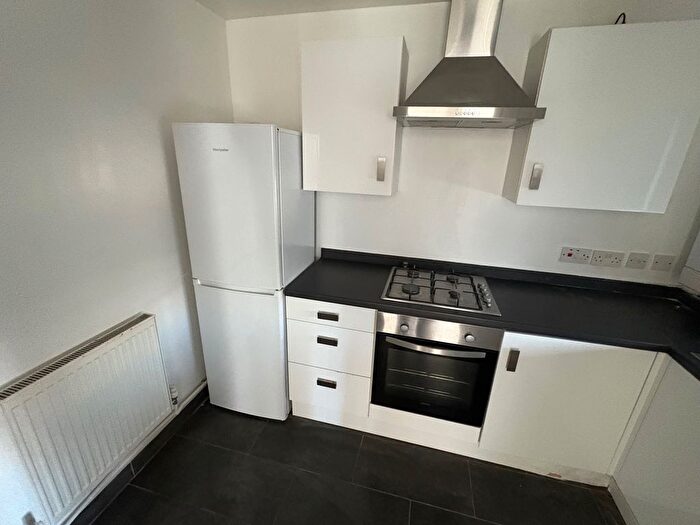 1 Bedroom Flat To Rent In Albert Road, London, E16