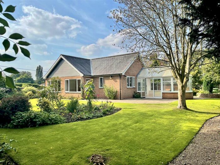 2 Bedroom Detached Bungalow To Rent In South Kilvington, Thirsk, YO7