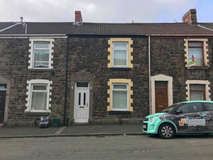 2 Bedroom Property To Rent In Phillip Street, Manselton, Swansea, SA5
