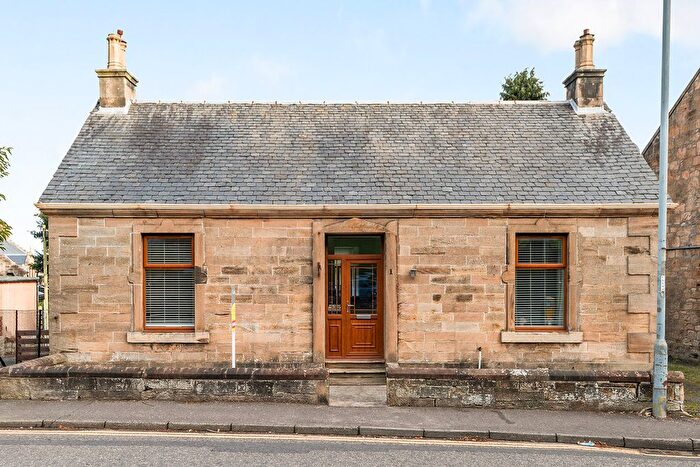 3 Bedroom Detached House For Sale In Gartcows Road, Falkirk, FK1