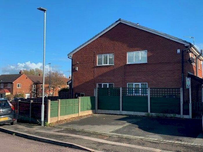 1 Bedroom End Of Terrace House To Rent In Stapleford Close, Manchester, M23
