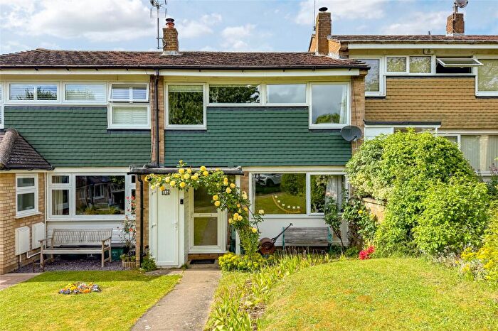 3 Bedroom Terraced House For Sale In Willow Way, Harpenden, Hertfordshire, AL5
