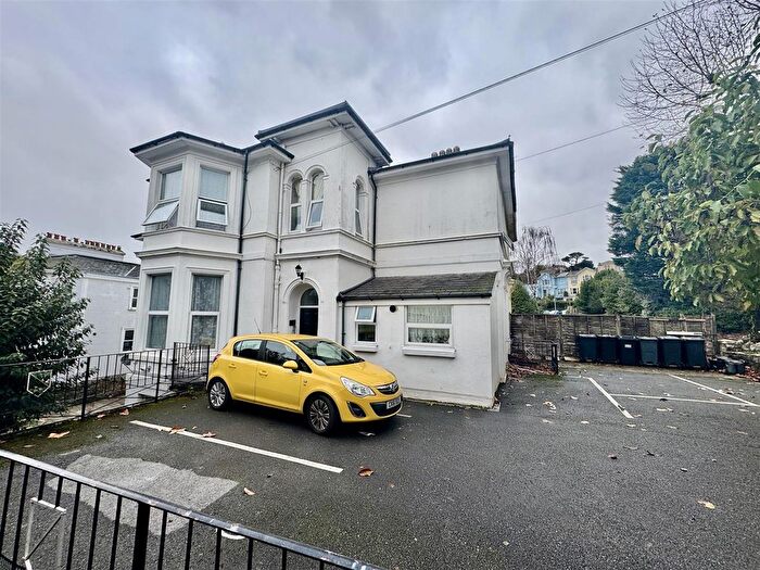 1 Bedroom Flat To Rent In Flat, Cleveland Road, Torquay, Devon, TQ2