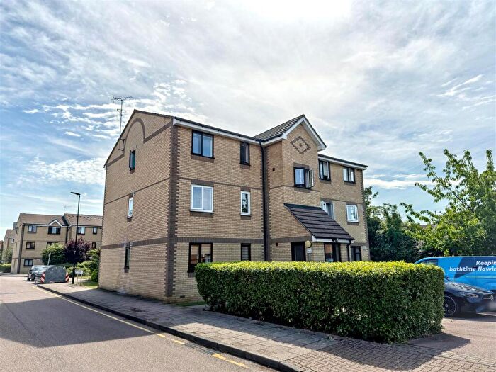 2 Bedroom Flat For Sale In Jack Clow Road, London, E15