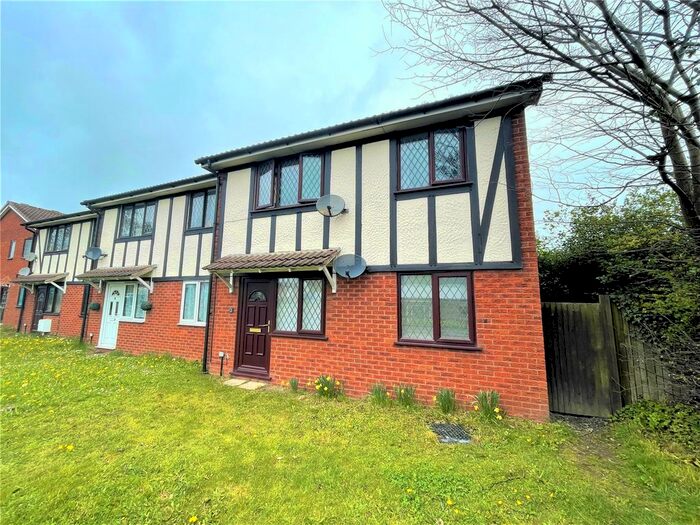 1 Bedroom Flat To Rent In Pavilion Court, Llanidloes Road, Newtown, Powys, SY16
