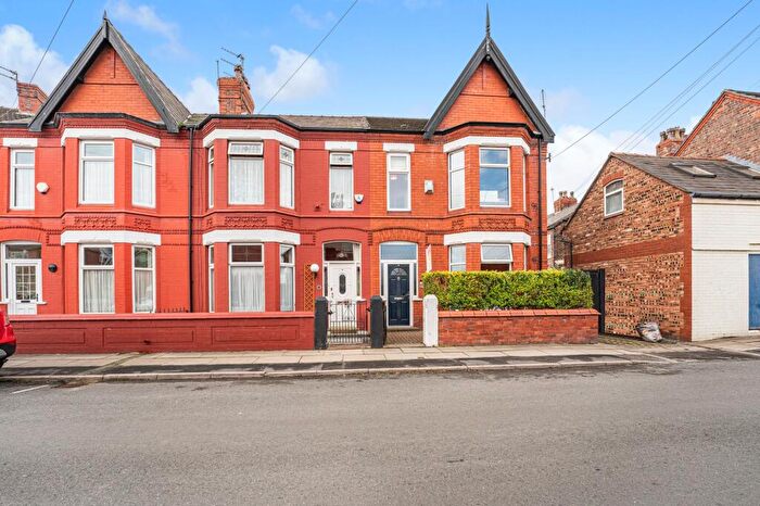 4 Bedroom End Of Terrace House For Sale In Parkfield Road, Waterloo, L22