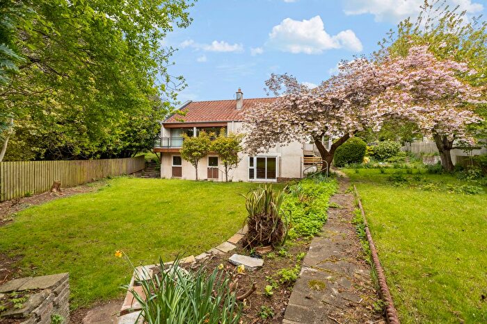 5 Bedroom Detached House For Sale In Buckstone Drive, Edinburgh, EH10