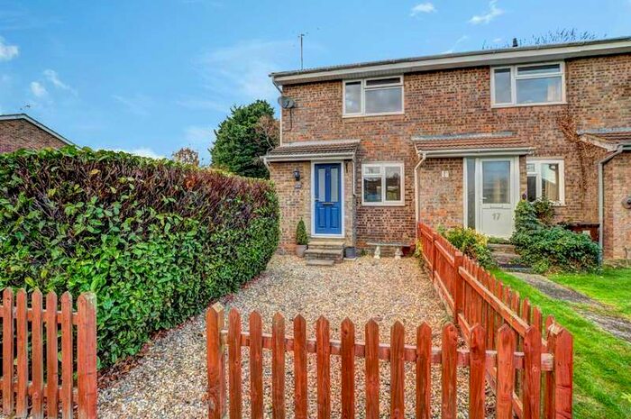 2 Bedroom End Of Terrace House For Sale In Thame - Sold Similar Properties Required, OX9