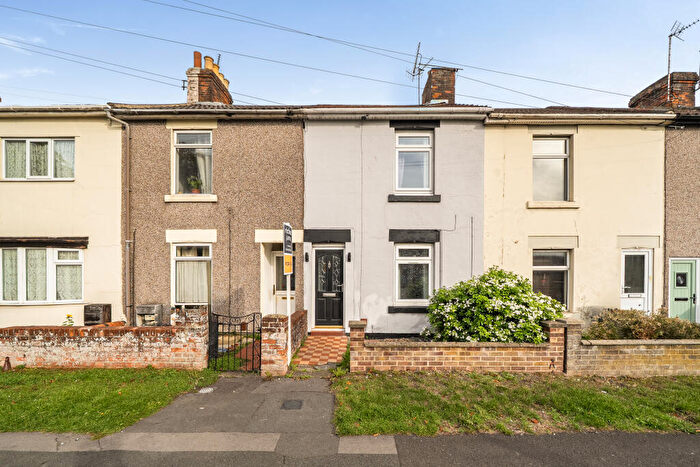 2 Bedroom Terraced House For Sale In Cheney Manor Road, Swindon, SN2