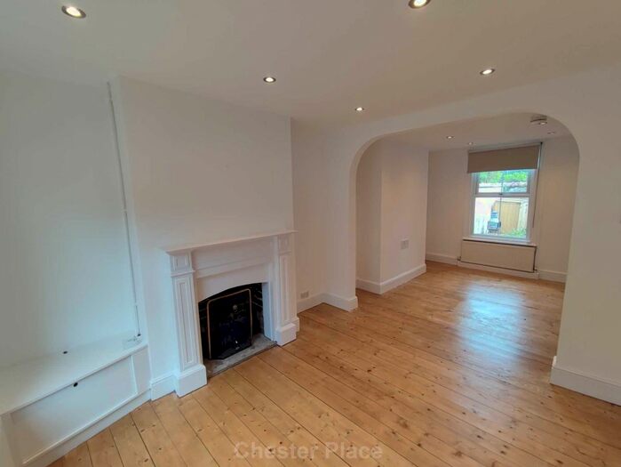 2 Bedroom Terraced House To Rent In Watertower View, Chester, CH2