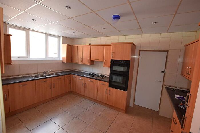 2 Bedroom End Terrace House To Rent In Sealand Road, Chester, CH1