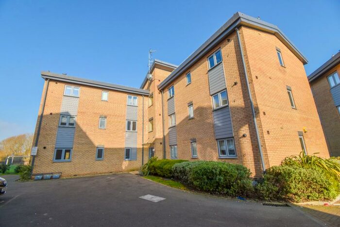 2 Bedroom Apartment To Rent In Saw Mills Court, Old Towcester Road, Southbridge, Northampton, NN4