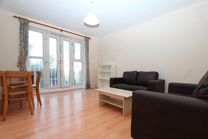 1 Bedroom Flat To Rent In Colney Hatch Lane, Muswell Hill, London, N10
