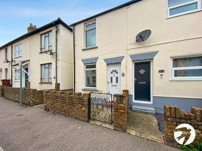 2 Bedroom Terraced House To Rent In Station Road, Rainham, Gillingham, Kent, ME8
