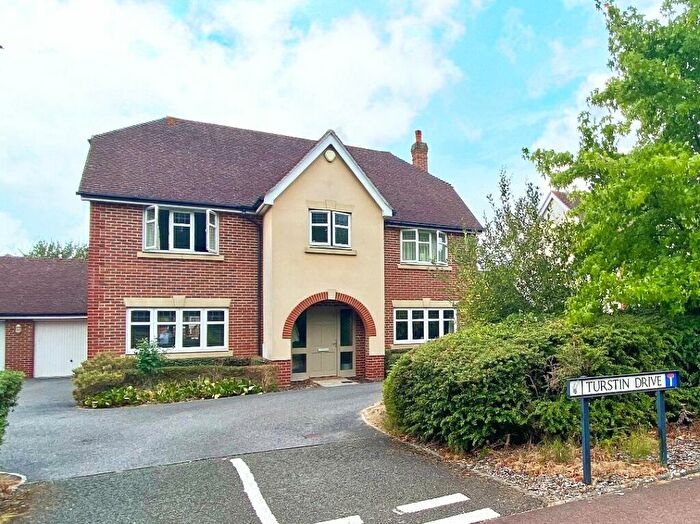 5 Bedroom House To Rent In Turstin Drive, Fleet, GU51