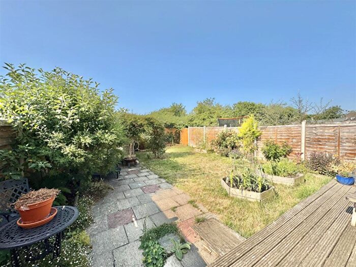 3 Bedroom Semi-Detached House For Sale In Cirencester, GL7