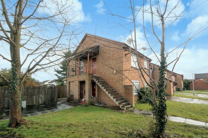 Apartment To Rent In Thatcham, West Berkshire, RG19