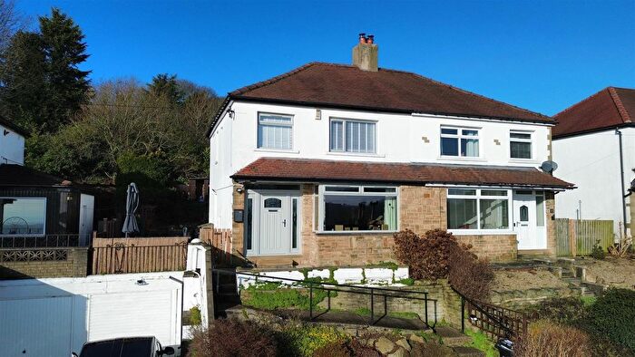 3 Bedroom Semi Detached House For Sale In Marldon Road, Northowram, Halifax, HX3